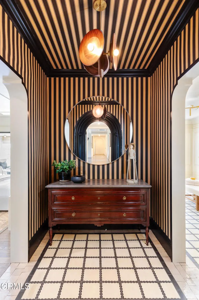 1220 Hillcrest Avenue, Pasadena, California 91106 home-pic-36